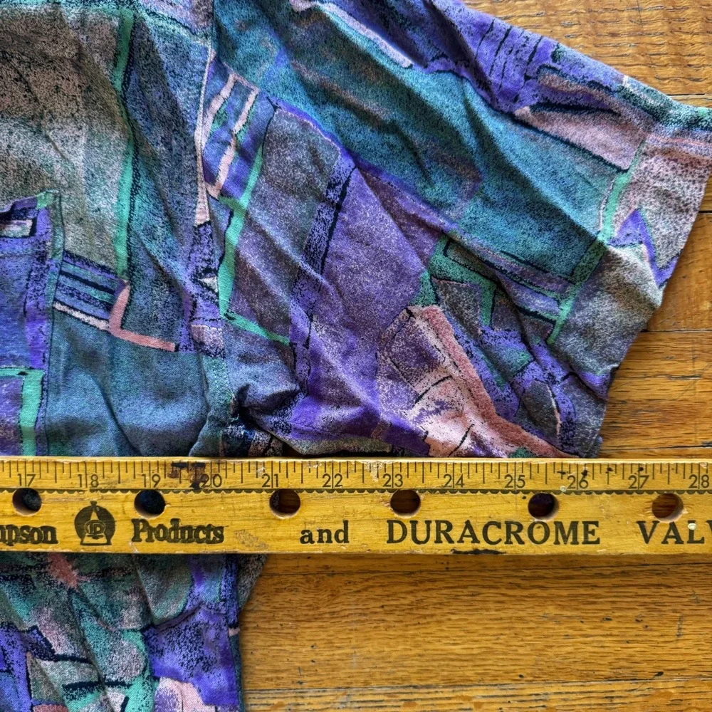 Cosi Collection Mens Large Vintage 90s Abstract Rayon Button Down Shirt Purple - Picture 3 of 5